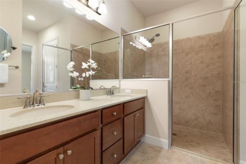 Touwnhouse à vendre à Ormond Beach, Floride: 2 chambres, 140.28 m2 № 2418426 - photo 5