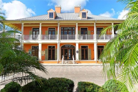 House in Apollo Beach, Florida 4 bedrooms, 271.46 sq.m. № 1822757 - photo 9