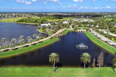 House in Apollo Beach, Florida 4 bedrooms, 271.46 sq.m. № 1822757 - photo 6