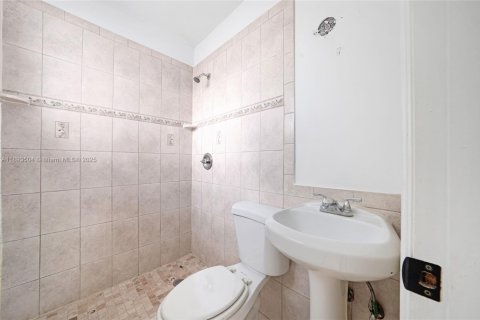 Купить виллу или дом в Майами, Флорида 3 спальни, 148.74м2, № 1945310 - фото 24