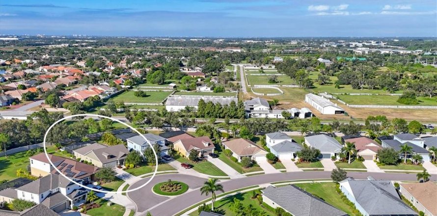 Villa ou maison à Sarasota, Floride 3 chambres, 192.21 m2 № 2116530