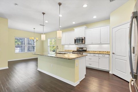 Villa ou maison à vendre à Sarasota, Floride: 3 chambres, 192.21 m2 № 2116530 - photo 13