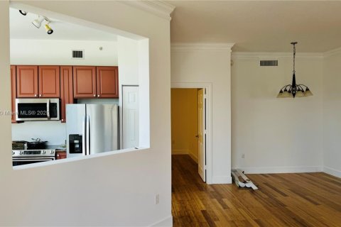 Condo in Aventura, Florida, 2 bedrooms № 1934461 - photo 13