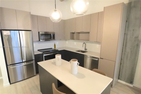 Condo in Miami, Florida  № 1870028 - photo 14