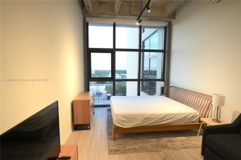 Condo in Miami, Florida  № 1870028 - photo 11