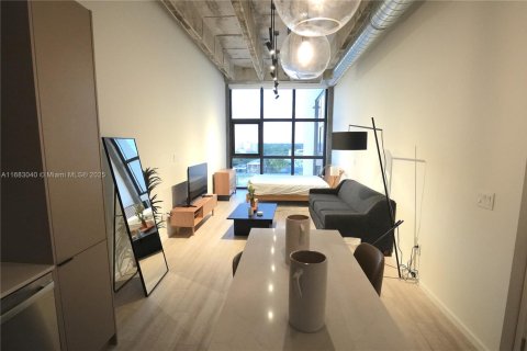 Condo in Miami, Florida  № 1870028 - photo 9