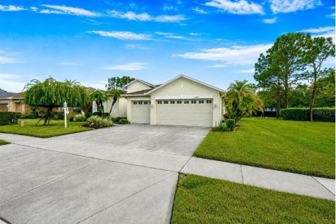 Villa ou maison à vendre à Trinity, Floride: 3 chambres, 239.87 m2 № 2289840 - photo 2