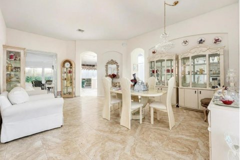 Villa ou maison à vendre à Trinity, Floride: 3 chambres, 239.87 m2 № 2289840 - photo 6