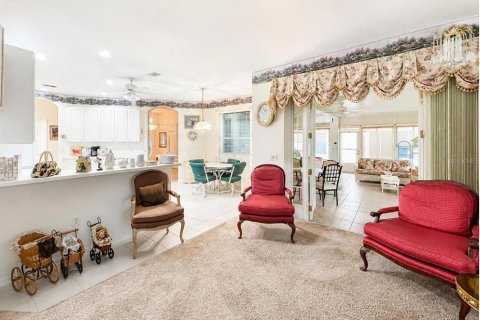 Villa ou maison à vendre à Trinity, Floride: 3 chambres, 239.87 m2 № 2289840 - photo 16