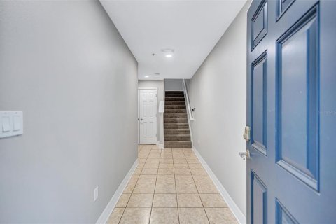 Adosado en venta en Tampa, Florida, 3 dormitorios, 197.42 m2 № 2356484 - foto 7