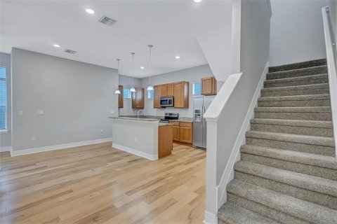 Adosado en venta en Tampa, Florida, 3 dormitorios, 197.42 m2 № 2356484 - foto 27