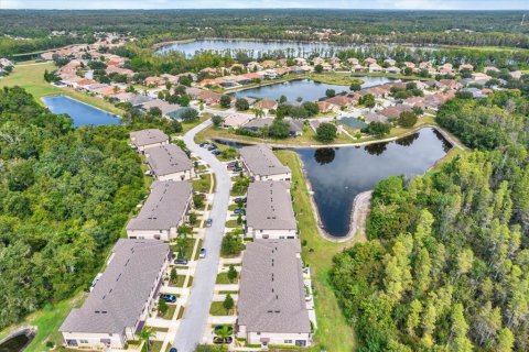 Touwnhouse à vendre à New Port Richey, Floride: 3 chambres, 154.78 m2 № 2396665 - photo 21