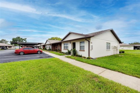 Condominio en venta en Clearwater, Florida, 2 dormitorios, 85.01 m2 № 1834700 - foto 3