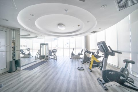 Condominio en alquiler en Miami Beach, Florida, 3 dormitorios, 130.06 m2 № 2026065 - foto 24
