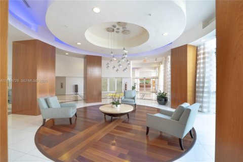 Condominio en alquiler en Miami Beach, Florida, 3 dormitorios, 130.06 m2 № 2026065 - foto 27