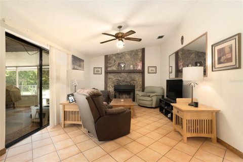 Casa en venta en Wesley Chapel, Florida, 3 dormitorios, 140.19 m2 № 1759675 - foto 12