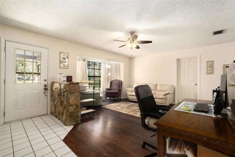 Casa en venta en Wesley Chapel, Florida, 3 dormitorios, 140.19 m2 № 1759675 - foto 5