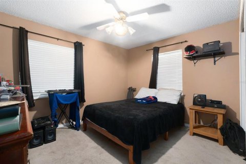 Casa en venta en Wesley Chapel, Florida, 3 dormitorios, 140.19 m2 № 1759675 - foto 20
