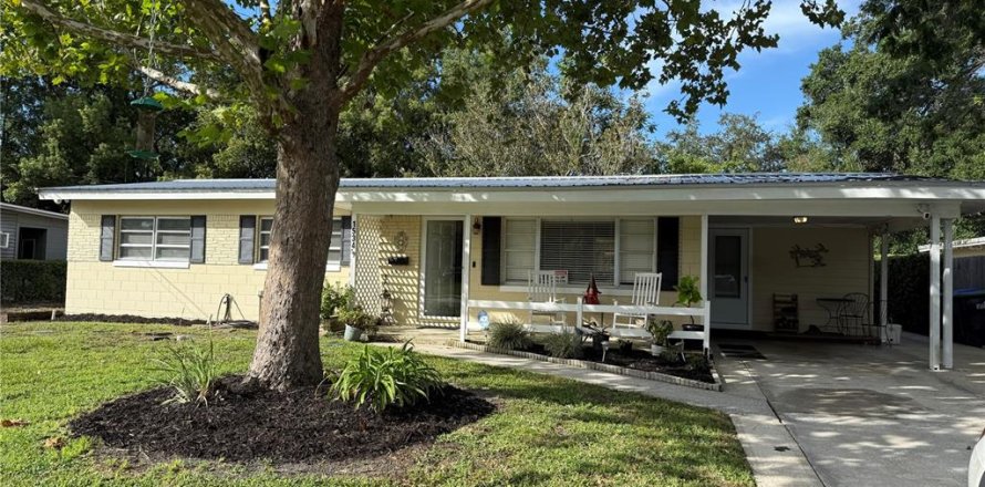 Casa en Orlando, Florida 3 dormitorios, 145.11 m2 № 1903912