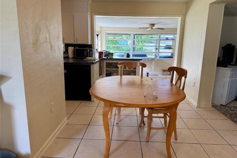 Casa en venta en Orlando, Florida, 3 dormitorios, 145.11 m2 № 1903912 - foto 13