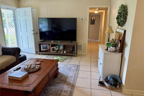 Casa en venta en Orlando, Florida, 3 dormitorios, 145.11 m2 № 1903912 - foto 21