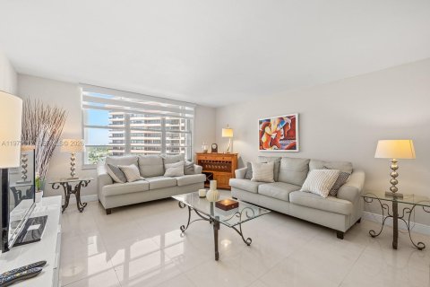 Copropriété à louer à Miami Beach, Floride: 1 chambre, 86.4 m2 № 2155144 - photo 5