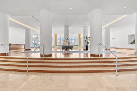 Copropriété à louer à Miami Beach, Floride: 1 chambre, 86.4 m2 № 2155144 - photo 2