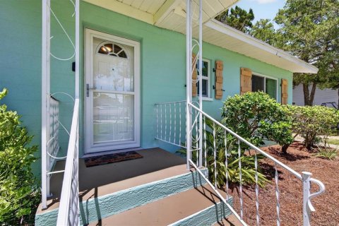 Casa en venta en Weeki Wachee, Florida, 2 dormitorios, 125.42 m2 № 2321045 - foto 16