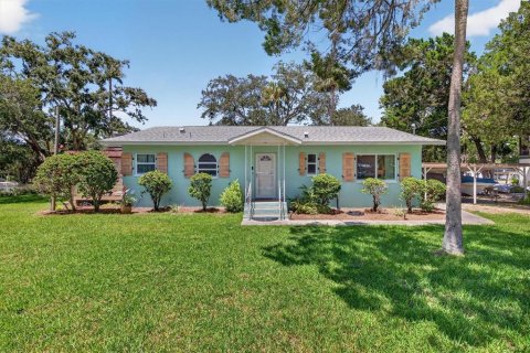 Casa en venta en Weeki Wachee, Florida, 2 dormitorios, 125.42 m2 № 2321045 - foto 14