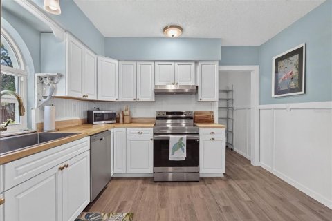 Casa en venta en Weeki Wachee, Florida, 2 dormitorios, 125.42 m2 № 2321045 - foto 22