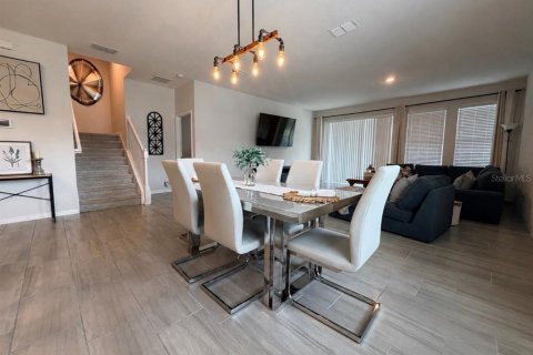 Casa en venta en Apopka, Florida, 4 dormitorios, 280.01 m2 № 2199352 - foto 11