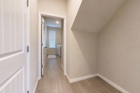 Casa en venta en Apopka, Florida, 4 dormitorios, 280.01 m2 № 2199352 - foto 6