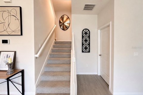 Casa en venta en Apopka, Florida, 4 dormitorios, 280.01 m2 № 2199352 - foto 14