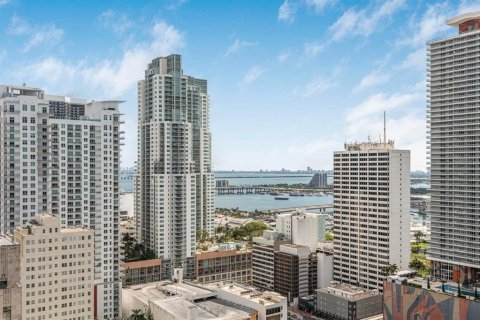 Condominio en alquiler en Miami, Florida, 1 dormitorio, 41.43 m2 № 1805578 - foto 20