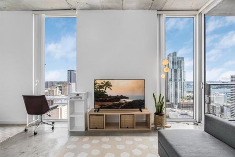 Condominio en alquiler en Miami, Florida, 1 dormitorio, 41.43 m2 № 1805578 - foto 11