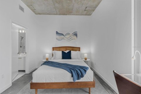 Condominio en alquiler en Miami, Florida, 1 dormitorio, 41.43 m2 № 1805578 - foto 2