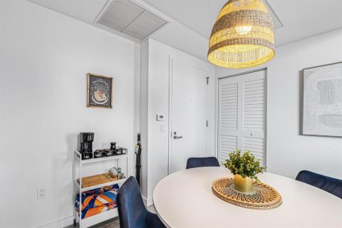Condominio en alquiler en Miami, Florida, 1 dormitorio, 41.43 m2 № 1805578 - foto 16