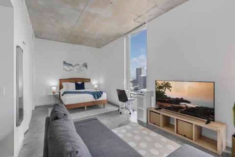 Condominio en alquiler en Miami, Florida, 1 dormitorio, 41.43 m2 № 1805578 - foto 10
