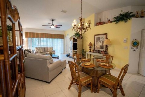 Condo in Bradenton, Florida, 2 bedrooms  № 1112865 - photo 5