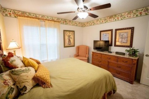 Condo in Bradenton, Florida, 2 bedrooms  № 1112865 - photo 10