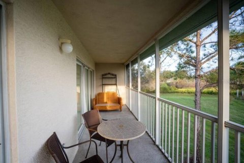 Condo in Bradenton, Florida, 2 bedrooms  № 1112865 - photo 11