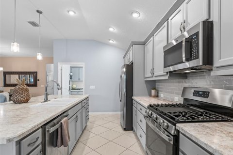 Casa en venta en The Villages, Florida, 3 dormitorios, 173.63 m2 № 2324267 - foto 19