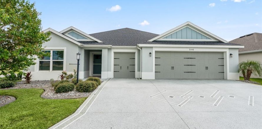 Casa en The Villages, Florida 3 dormitorios, 173.63 m2 № 2324267