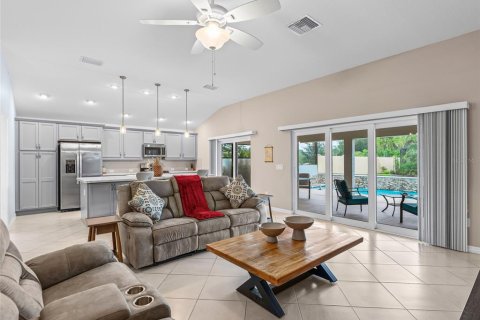 Casa en venta en The Villages, Florida, 3 dormitorios, 173.63 m2 № 2324267 - foto 15