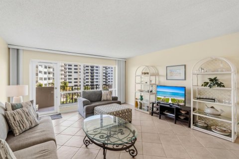 Copropriété à vendre à Lauderdale-by-the-Sea, Floride: 1 chambre, 100.33 m2 № 2087797 - photo 10