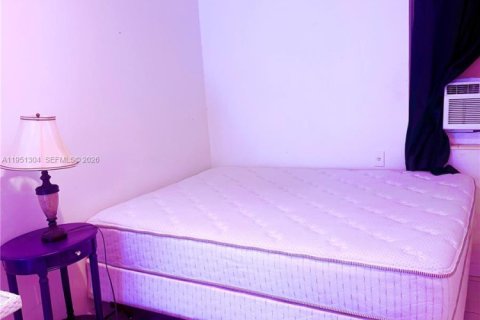 Снять в аренду квартиру в Холливуд, Флорида 172.71м2, № 2006040 - фото 4