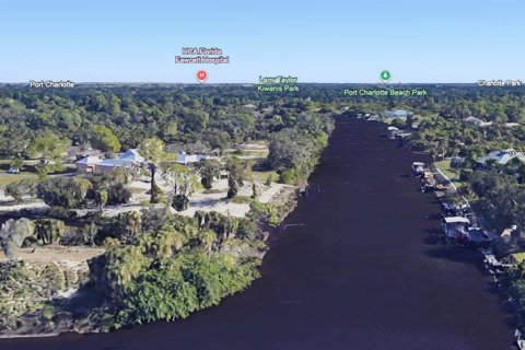 Land in Port Charlotte, Florida № 2299923 - photo 4