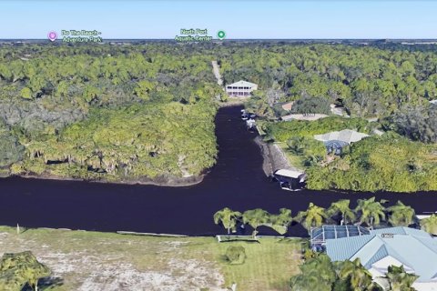 Land in Port Charlotte, Florida № 2299923 - photo 6
