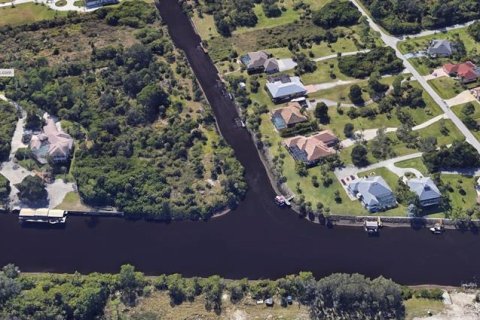 Land in Port Charlotte, Florida № 2299923 - photo 9