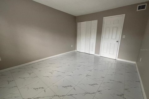 Condominio en alquiler en Orlando, Florida, 1 dormitorio, 72.19 m2 № 1905922 - foto 10